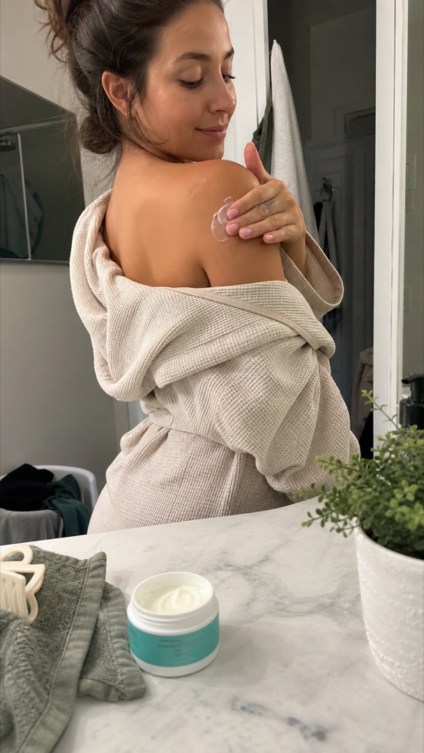 GHK-Cu skin and aesthetics routine